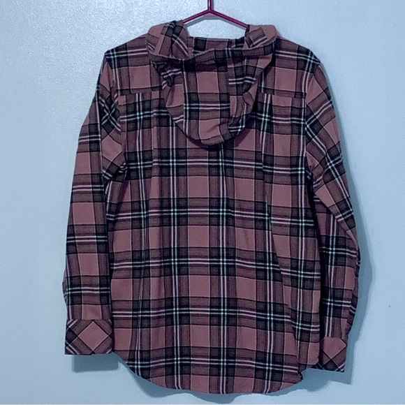 Flannel Plaid Top (M) - Picture 2 of 4